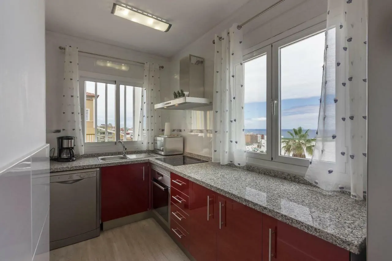 Costa Adeje, Top Floor, Seaview, Playa Fanabe & Del Duque, Wi-Fi Apartamento Costa Adeje   Costa Adeje (Tenerife)